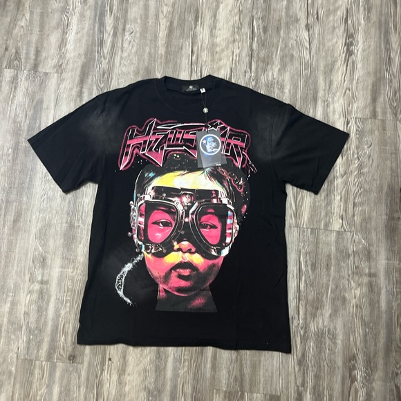Hellstar Black Graphic T-Shirt - Picture 1 of 4